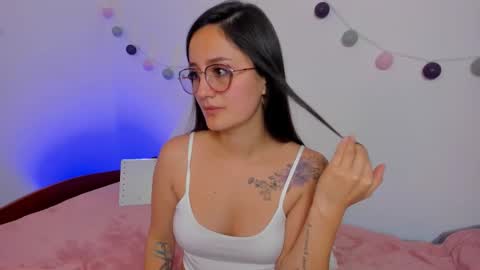 Nina online show from 10.23.25