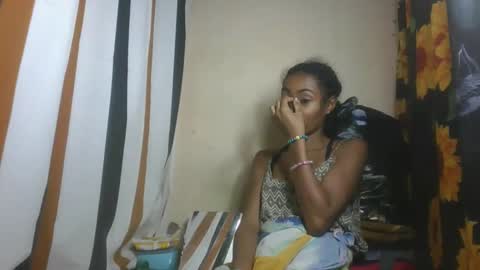 ninaeaa online show from 11.29.25