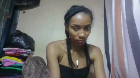 Snapshot of ninaeaa chatting on 04.16.26 ninaeaa online show from 04.16.26