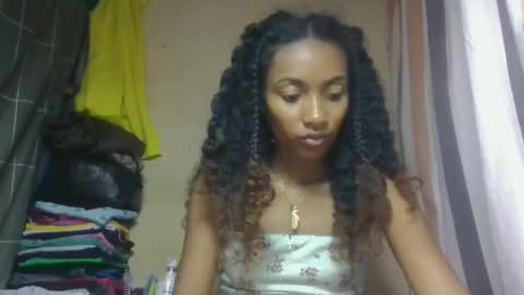Snapshot of ninaeaa chatting on 04.20.26 ninaeaa online show from 04.20.26