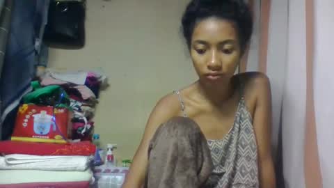 Snapshot of ninaeaa chatting on 05.13.26 ninaeaa online show from 05.13.26