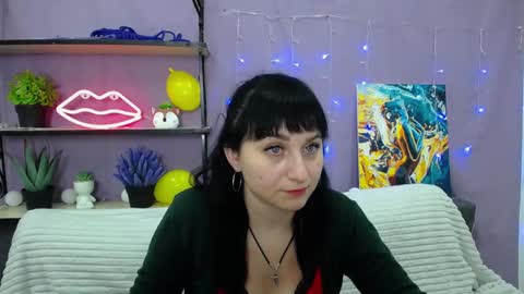 ninaflawlees online show from 01.21.25