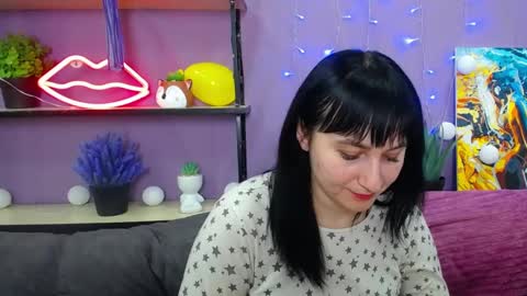 ninaflawlees online show from 01.31.25