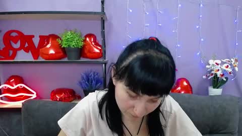 ninaflawlees online show from 03.06.25