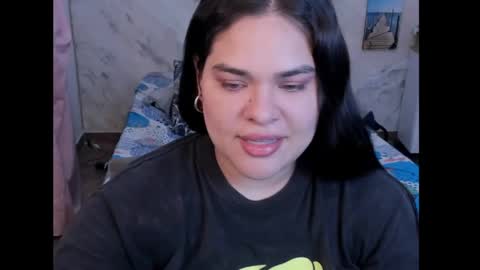 Snapshot of ninafuentes2x chatting on 05.10.26 NinaFuentes online show from 05.10.26