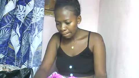 Snapshot of ninah9794 chatting on 11.29.25 Ninah9794 online show from 11.29.25