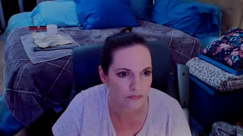 Snapshot of ninajaymes chatting on 06.11.26 Nina Jaymes online show from 06.11.26