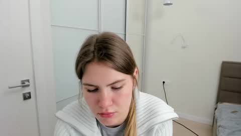 Snapshot of ninarihh chatting on 03.04.25 ninarihh online show from 03.04.25