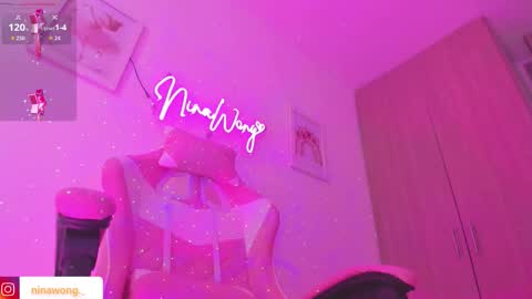 Nina online show from 09.10.25