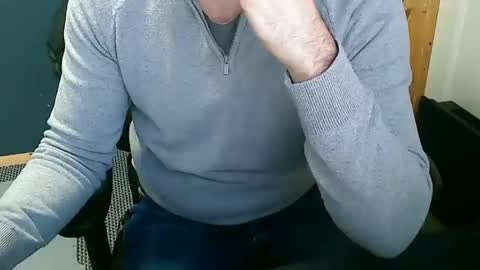 Nineinches online show from 01.27.25