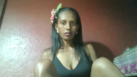 ninie246746 online show from 01.13.25