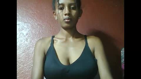 ninie246746 online show from 02.11.25