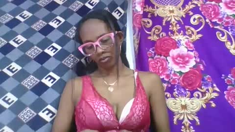 ninie246746 online show from 04.11.26