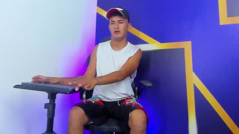 Snapshot of nio_klouds_ chatting on 08.06.26 nio_klouds_ online show from 08.06.26