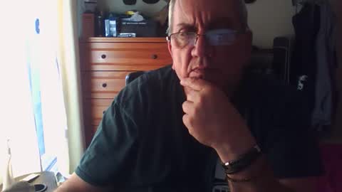 Dennis online show from 10.24.25