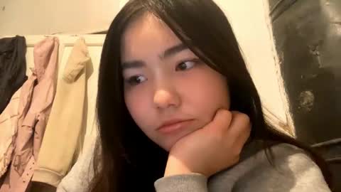 Molly online show from 12.17.25