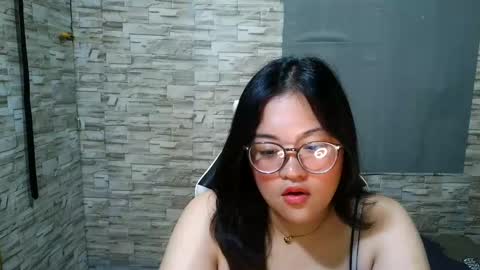Snapshot of nitchiefucker chatting on 09.13.25 Nadz online show from 09.13.25