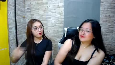 Snapshot of nitchiefucker chatting on 09.22.25 Nadz online show from 09.22.25