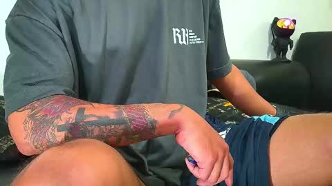 Snapshot of nixon347932 chatting on 02.13.25 Nicolas Muscle online show from 02.13.25
