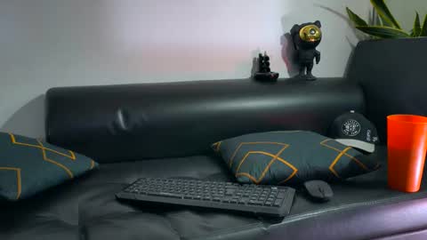 Snapshot of nixon347932 chatting on 10.22.25 Nicolas Muscle online show from 10.22.25