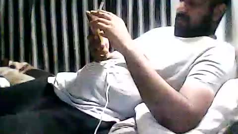 Snapshot of nixtr1210131507 chatting on 10.18.25 FUZZY-D online show from 10.18.25