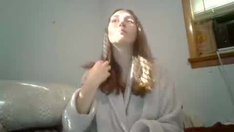 Snapshot of njsnowbunny chatting on 10.18.25 njsnowbunny online show from 10.18.25