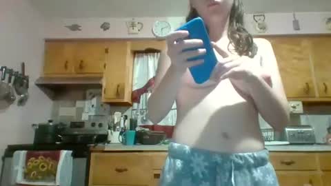 Snapshot of njsnowbunny chatting on 10.29.25 njsnowbunny online show from 10.29.25