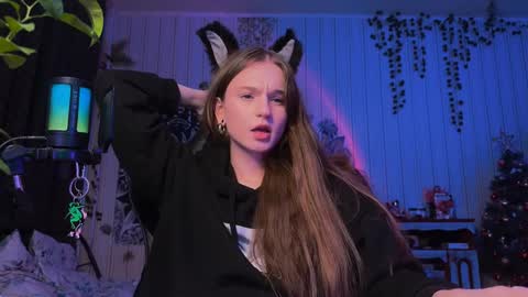 Snapshot of nloraaa chatting on 02.03.25 Tears Lora online show from 02.03.25