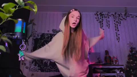 Snapshot of nloraaa chatting on 02.14.25 Tears Lora online show from 02.14.25