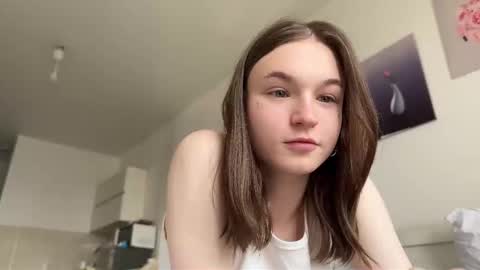 Snapshot of nloraaa chatting on 09.13.25 Tears Lora online show from 09.13.25