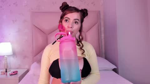   ambarsulliva  online show from 01.21.25