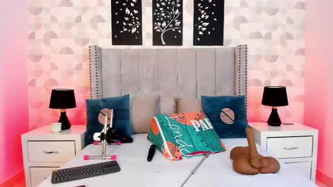 NATHALIA MORENO online show from 02.10.26