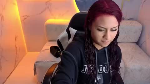 Noa  online show from 11.05.25