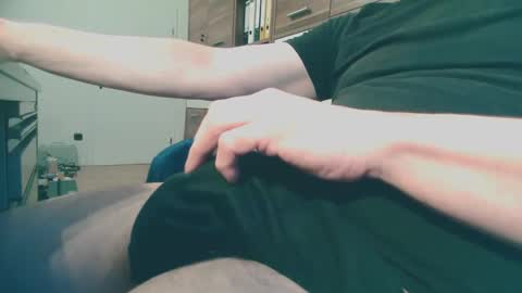 Snapshot of noah36a chatting on 02.20.25 noah36a online show from 02.20.25