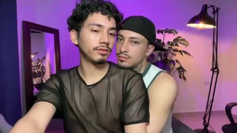 Snapshot of noah_and_steven chatting on 06.26.26 noah_and_steven online show from 06.26.26