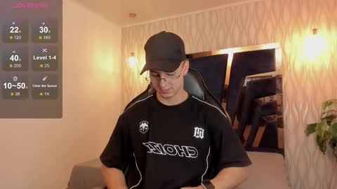 Snapshot of noah_clarkk chatting on 02.25.26 Noah online show from 02.25.26