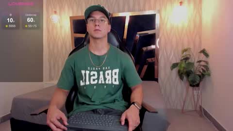 Snapshot of noah_clarkk chatting on 02.26.26 Noah online show from 02.26.26
