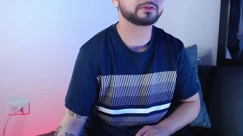 Snapshot of noah_devil chatting on 01.03.25 Noah online show from 01.03.25