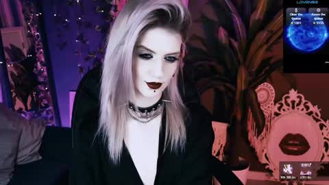 Snapshot of noah_elmer chatting on 04.29.26 REAL name LiaDM are always open online show from 04.29.26