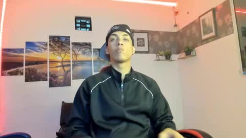 noah_flynn1 online show from 03.08.26