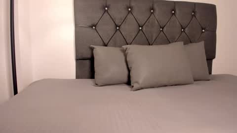 noah_johes online show from 09.24.25