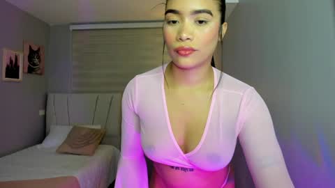 Noemy online show from 05.14.26