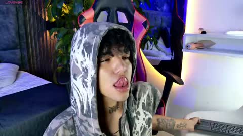 Noah online show from 04.16.26