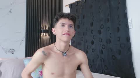 Snapshot of noah_tyler_ chatting on 05.21.26 noah tyler online show from 05.21.26