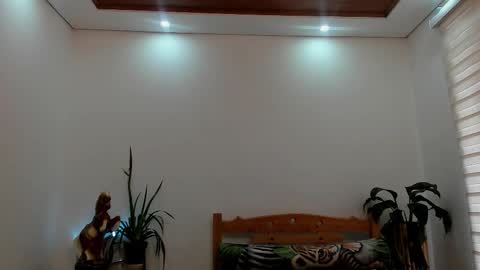 LIAM- noah online show from 10.28.25