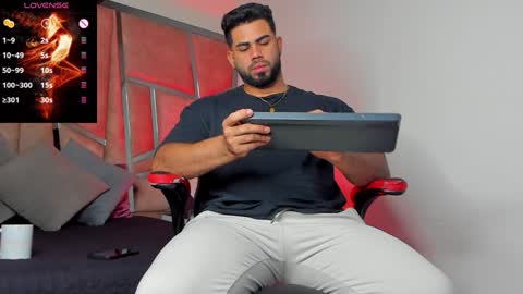 Noah online show from 12.13.24