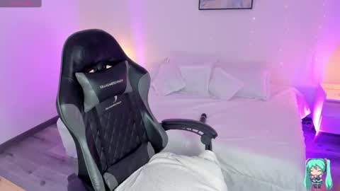 Noah  online show from 09.08.25