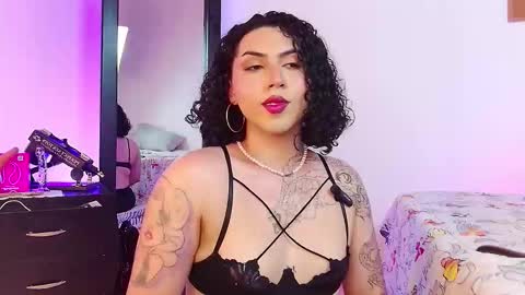 noahmonroe_11 online show from 12.04.25