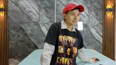 Snapshot of noahwalker__ chatting on 06.09.26 online show from 06.09.26