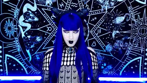 caroline online show from 11.29.25